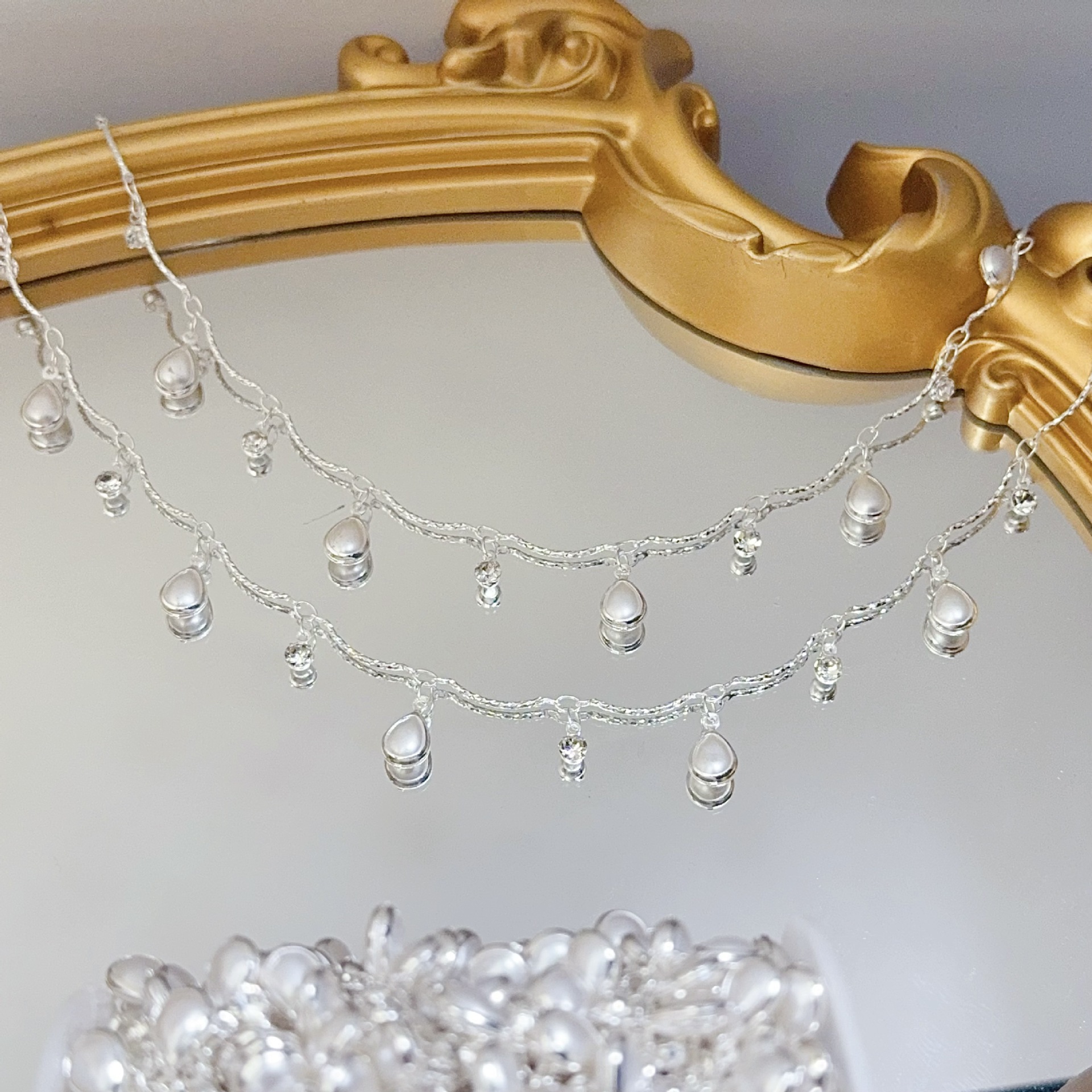 0.5/1/2M Exquisite Curved Stic - Pearl Trim Chain review and price