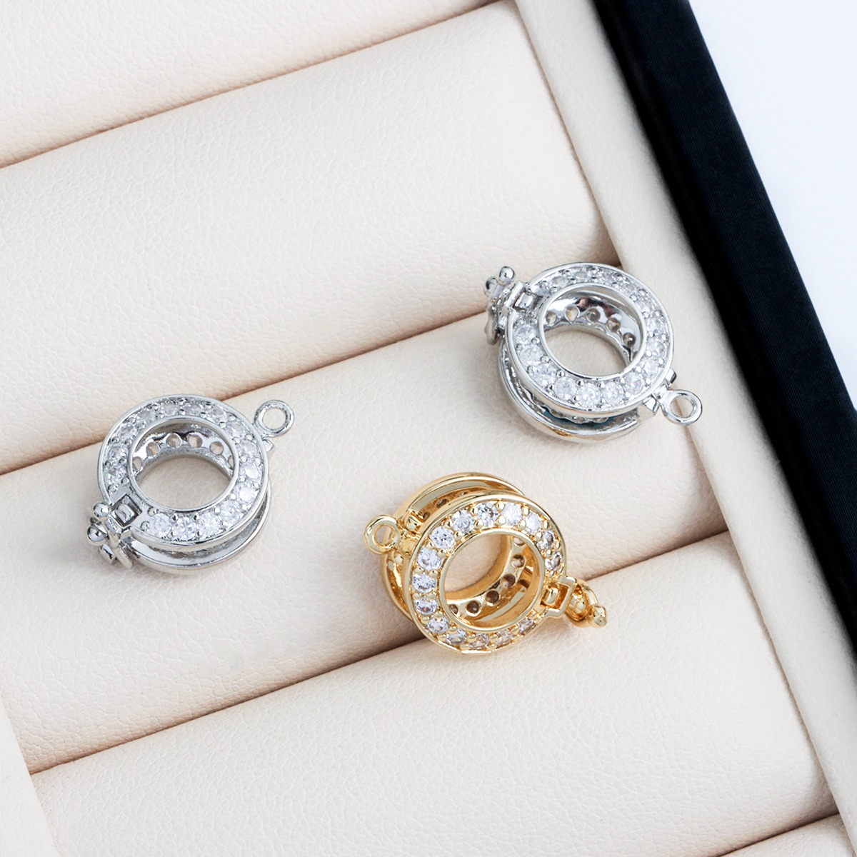 18K Real Gold-plated Zircon Ro - Pearl Trim Chain review and price